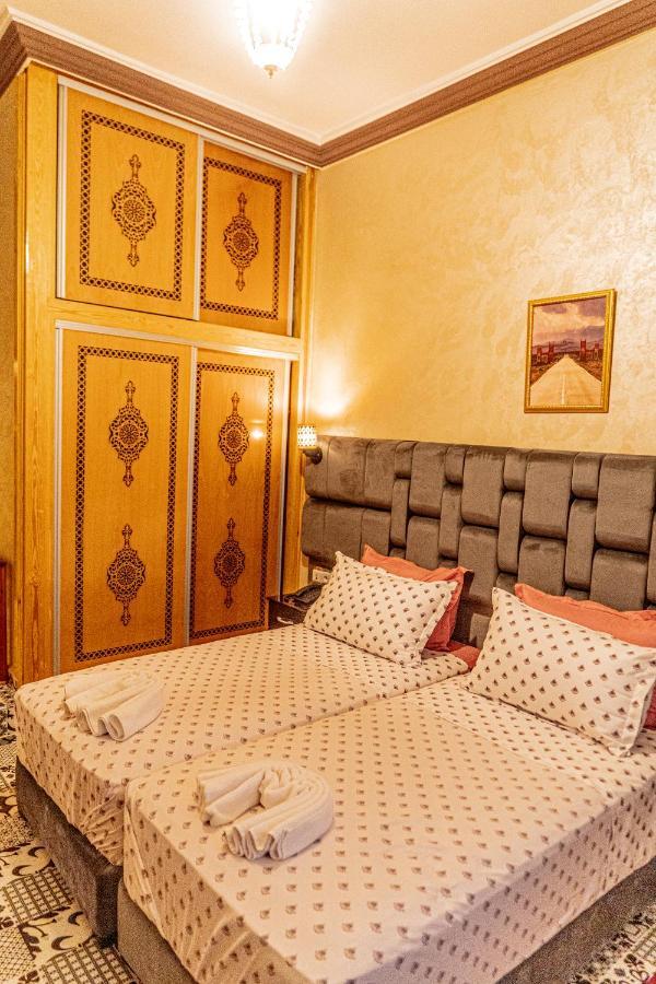 Hotel La Vallee Des Kasbahs Chez Ilyas タンギール エクステリア 写真