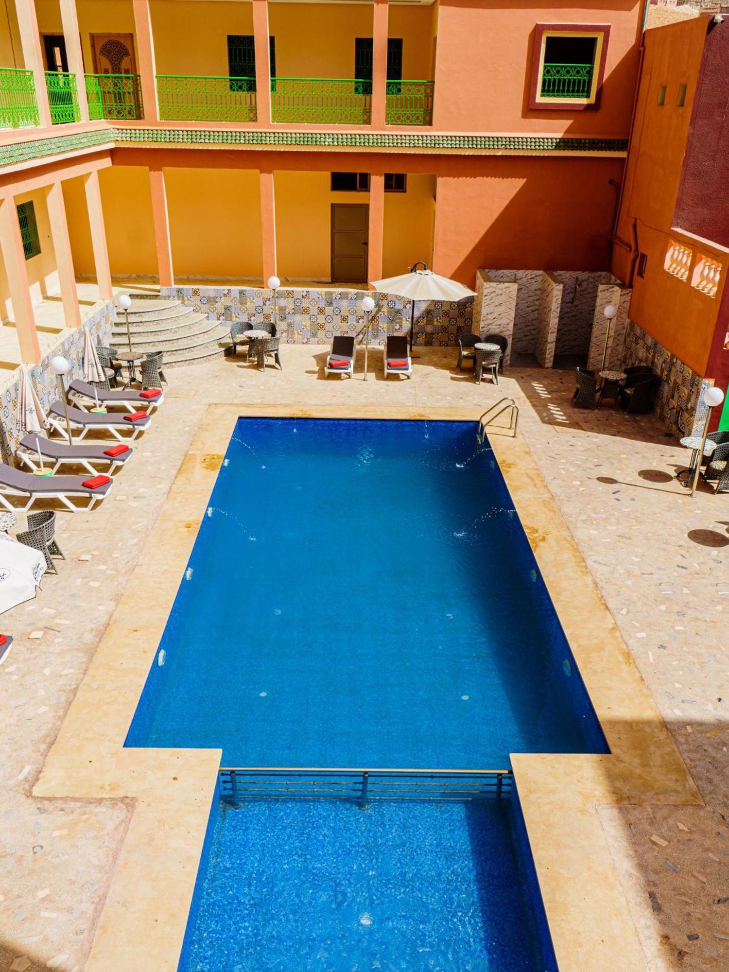 Hotel La Vallee Des Kasbahs Chez Ilyas タンギール エクステリア 写真